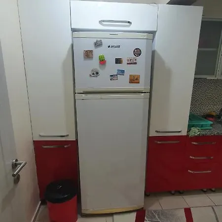 Δωμάτια σε οικογενειακή κατοικία Private In Bayrampasa
